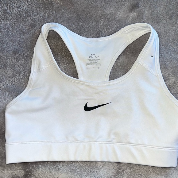 Womens Nike sports bra